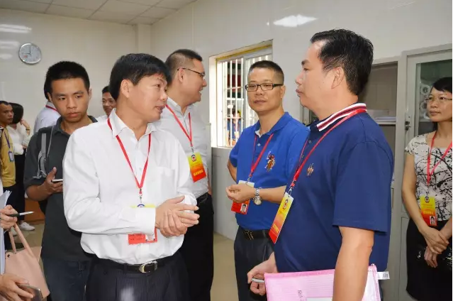 你關心的食品安全問題，南海區(qū)政協(xié)委員組團來調研！齊齊建言獻策